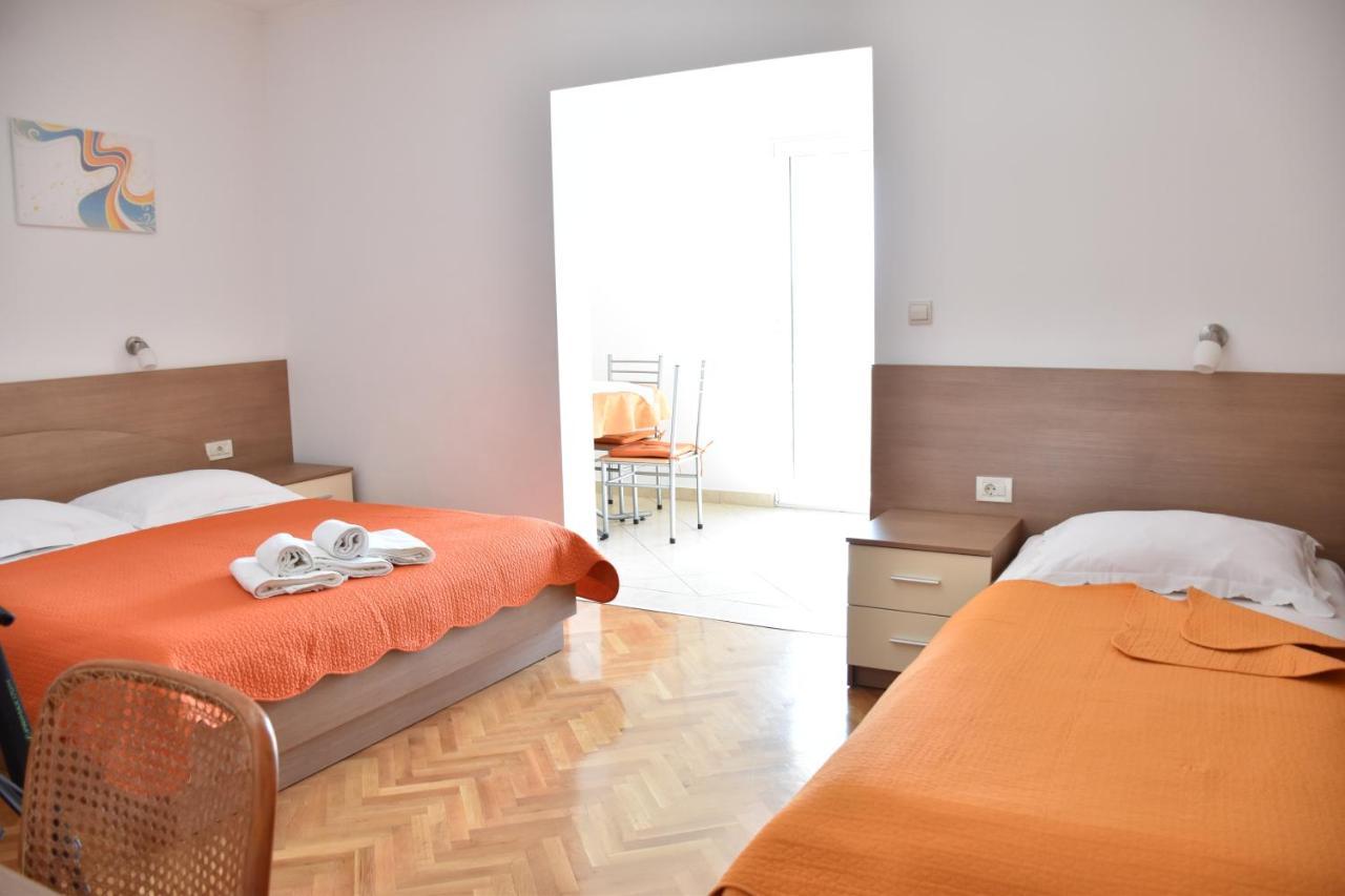 Apartments Stone Тучепи Екстер'єр фото