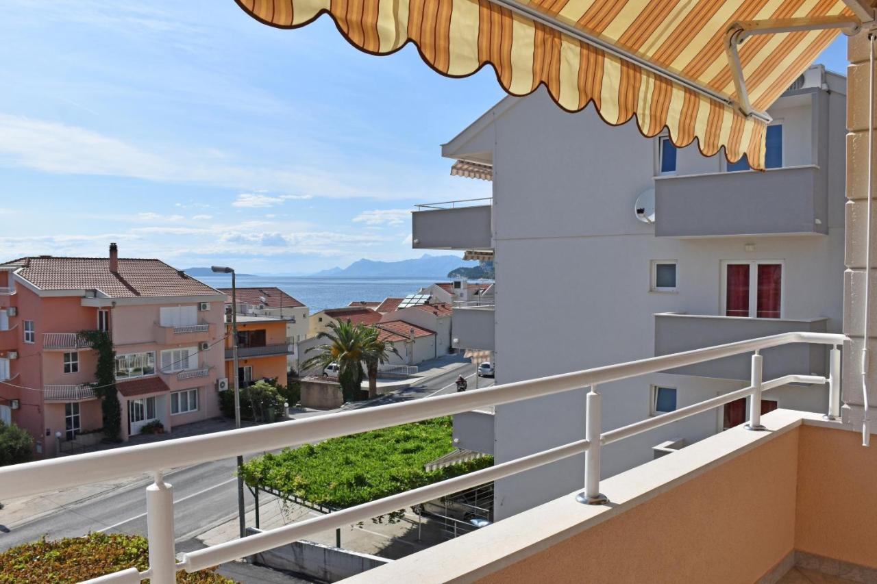 Apartments Stone Тучепи Екстер'єр фото