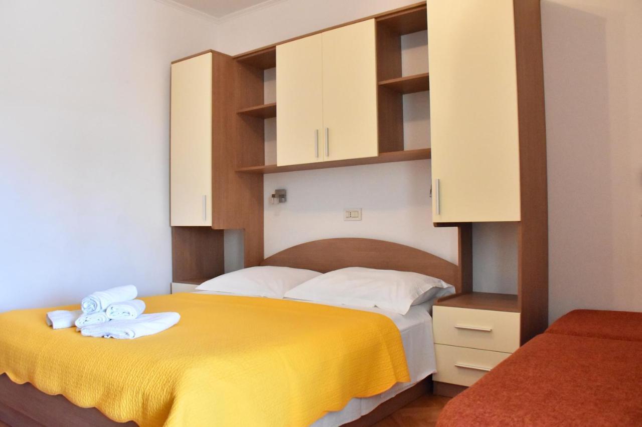 Apartments Stone Тучепи Екстер'єр фото