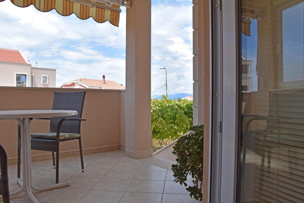 Apartments Stone Тучепи Екстер'єр фото