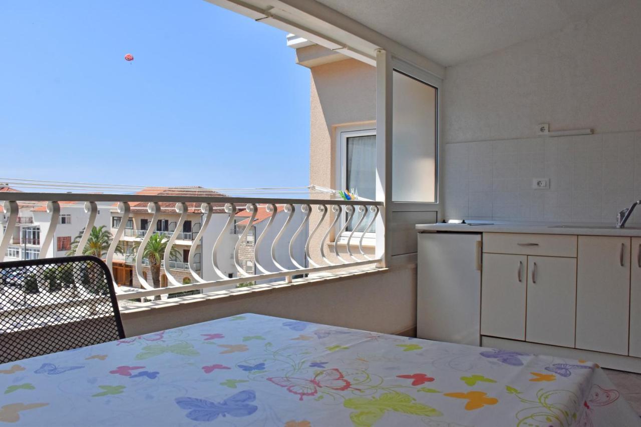 Apartments Stone Тучепи Екстер'єр фото