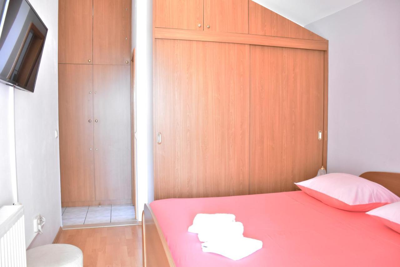 Apartments Stone Тучепи Екстер'єр фото