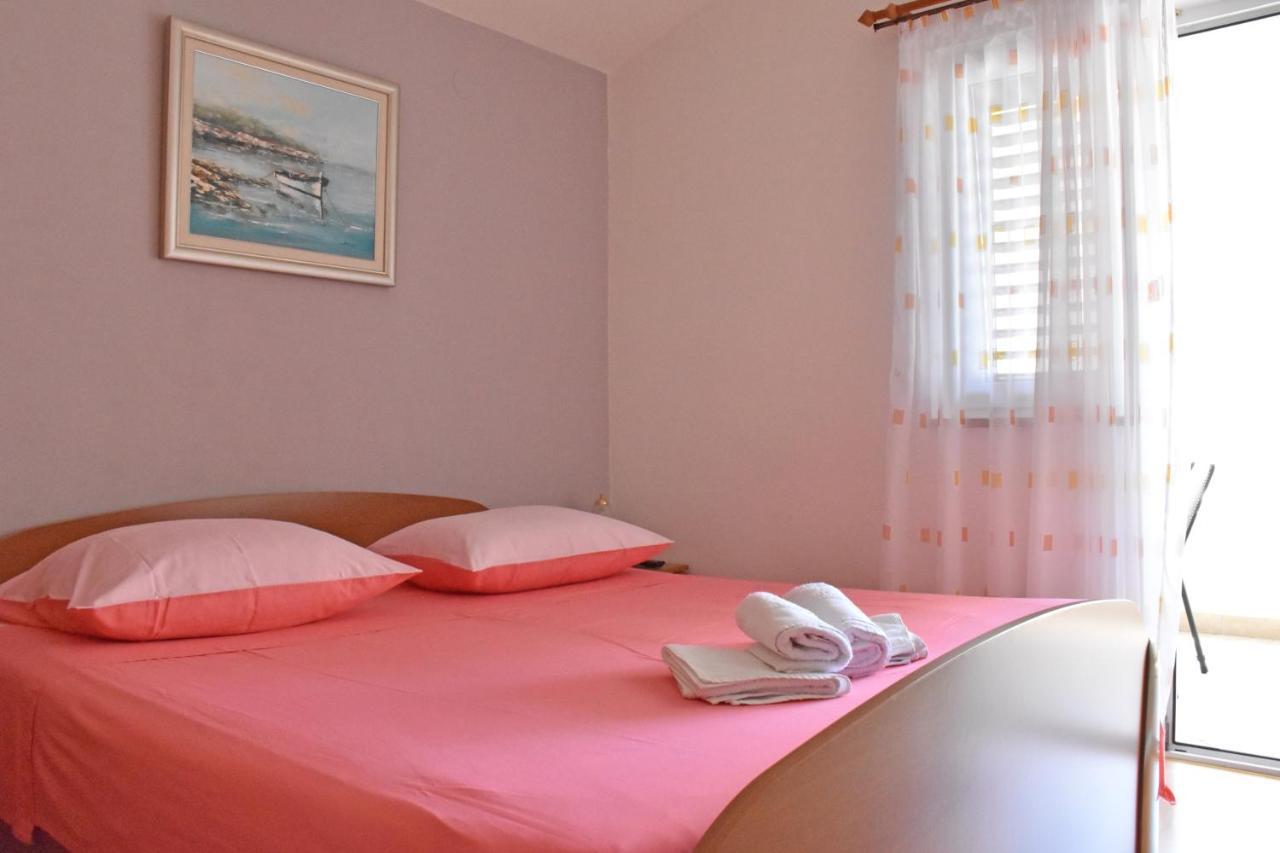 Apartments Stone Тучепи Екстер'єр фото