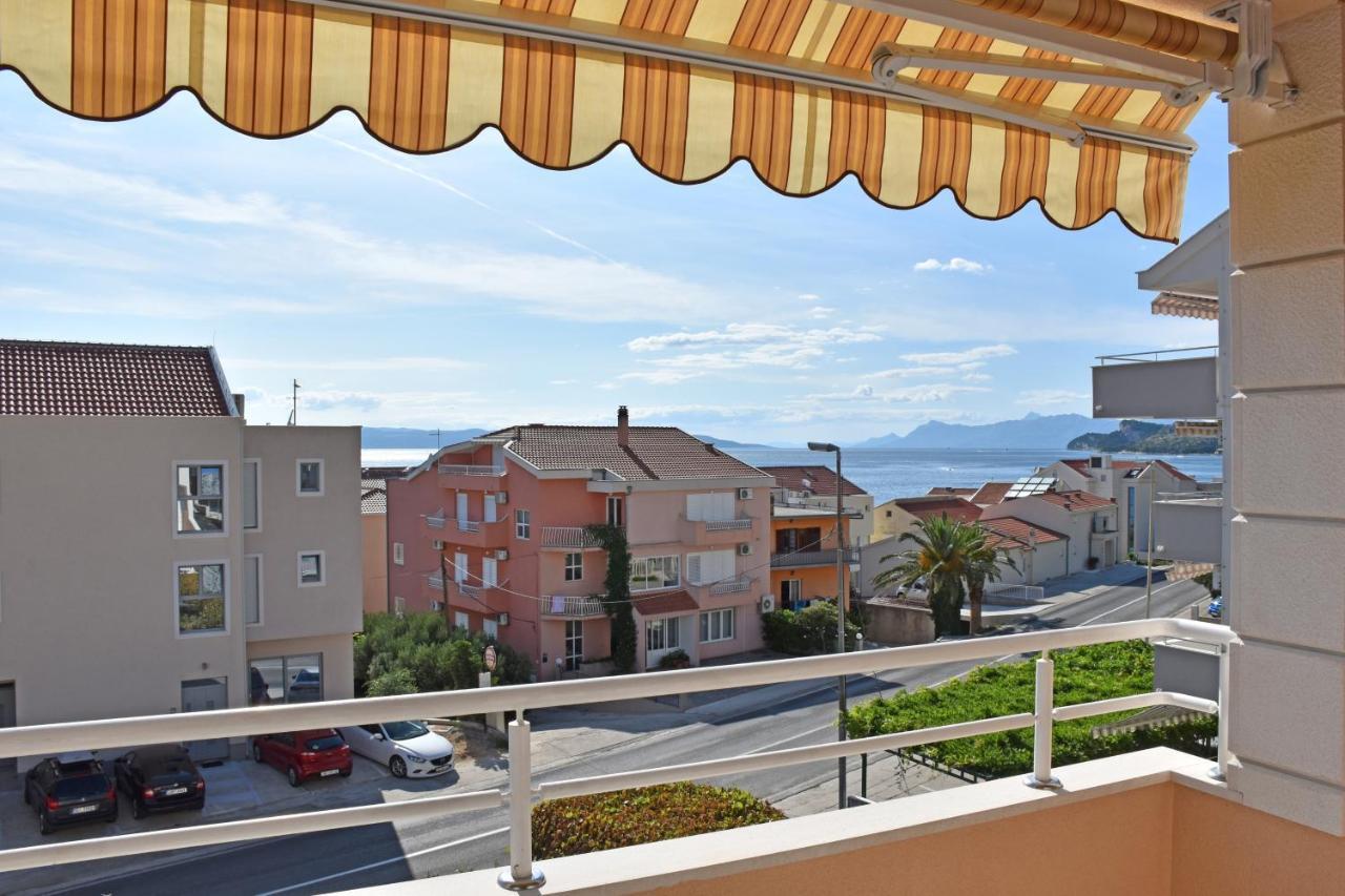 Apartments Stone Тучепи Екстер'єр фото